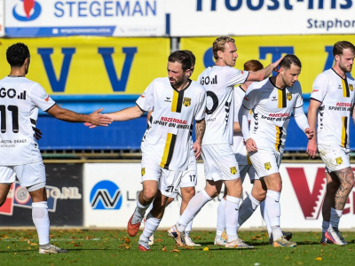DVS&rsquo;33 Ermelo verliest kelderduel in Staphorst al voor rust
